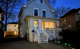 Cheerful Residence